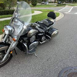 Kawasaki Vulcan 1600CC Nomad