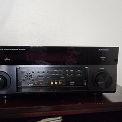 Yamaha Aventage RX-A1030 High-end Receiver 7.2+2ch. Bluetooth. Like New 