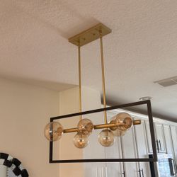 Chandelier 