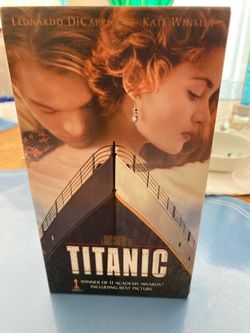 VHS 2pk The Titanic by James  Cameron