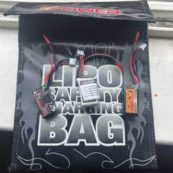 3 LiPo Batteries + Fireproof Charging Bag (Airsoft/RC)