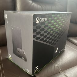Xbox Series X 1TB Carbon Black(Never opened) 