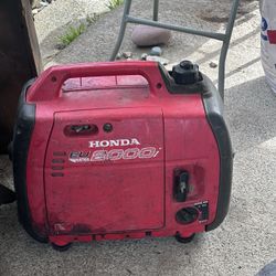 Honda EU2000I Generator