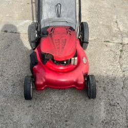 Lawnmower 