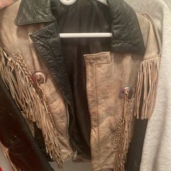 *RARE* Vintage Harley Davidson Leather Fringe jacket