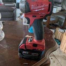 Milwaukee drill and battery