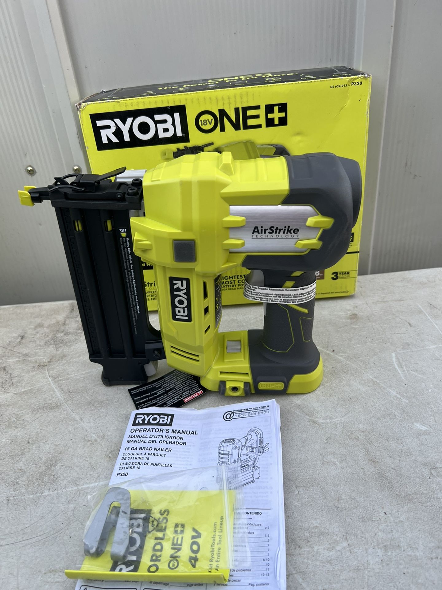 RYOBI ONE+ 18V Cordless AirStrike 18 Gauge Brad Nailer (Tool Only)