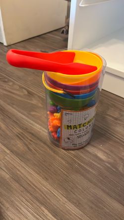 Matching Colors With Animals 