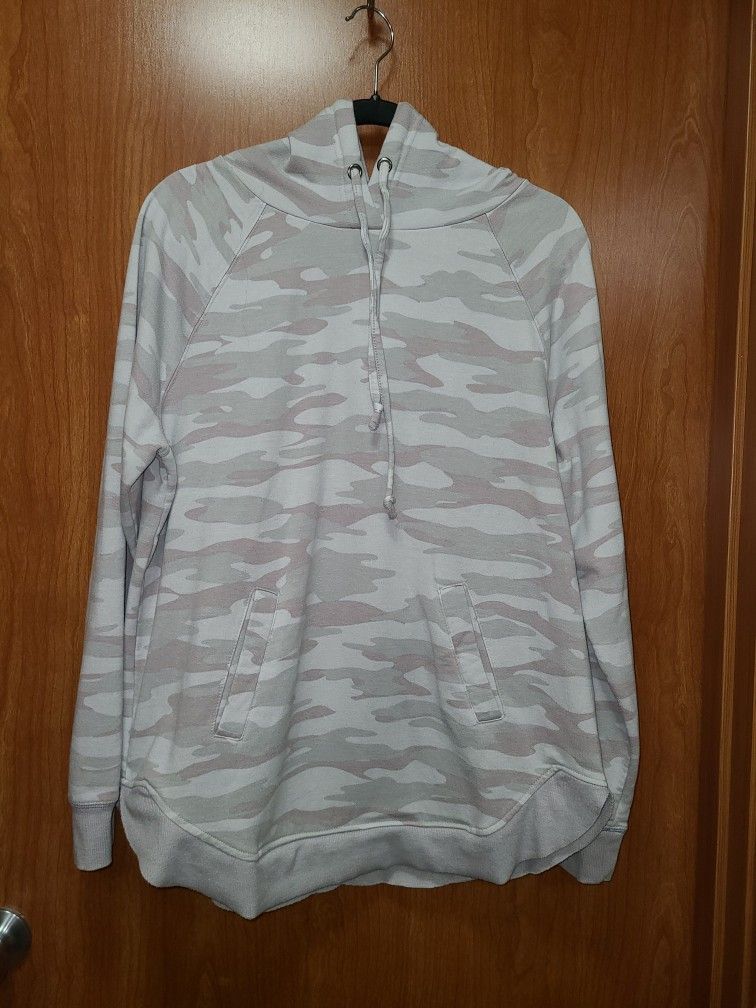 Maurices Brand Purple Camo Print Hoodie - Women's L