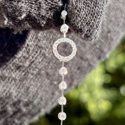 18K White Gold Diamond Round Dangle Pendant