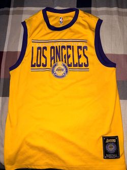 Lebron James Jersey Los Lakers NBA size s #23
