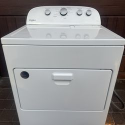 WHIRLPOOL DRYER WITH STEAM LIKE NEW