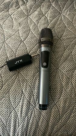 Jyx microphone