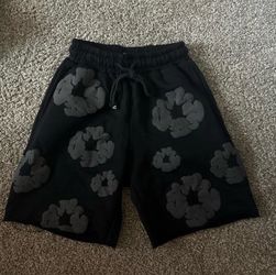 Denim tier shorts