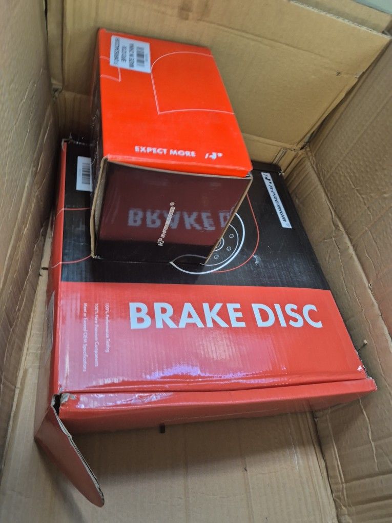 2013 DODGE CARAVAN DISC BRAKES & ROTORS