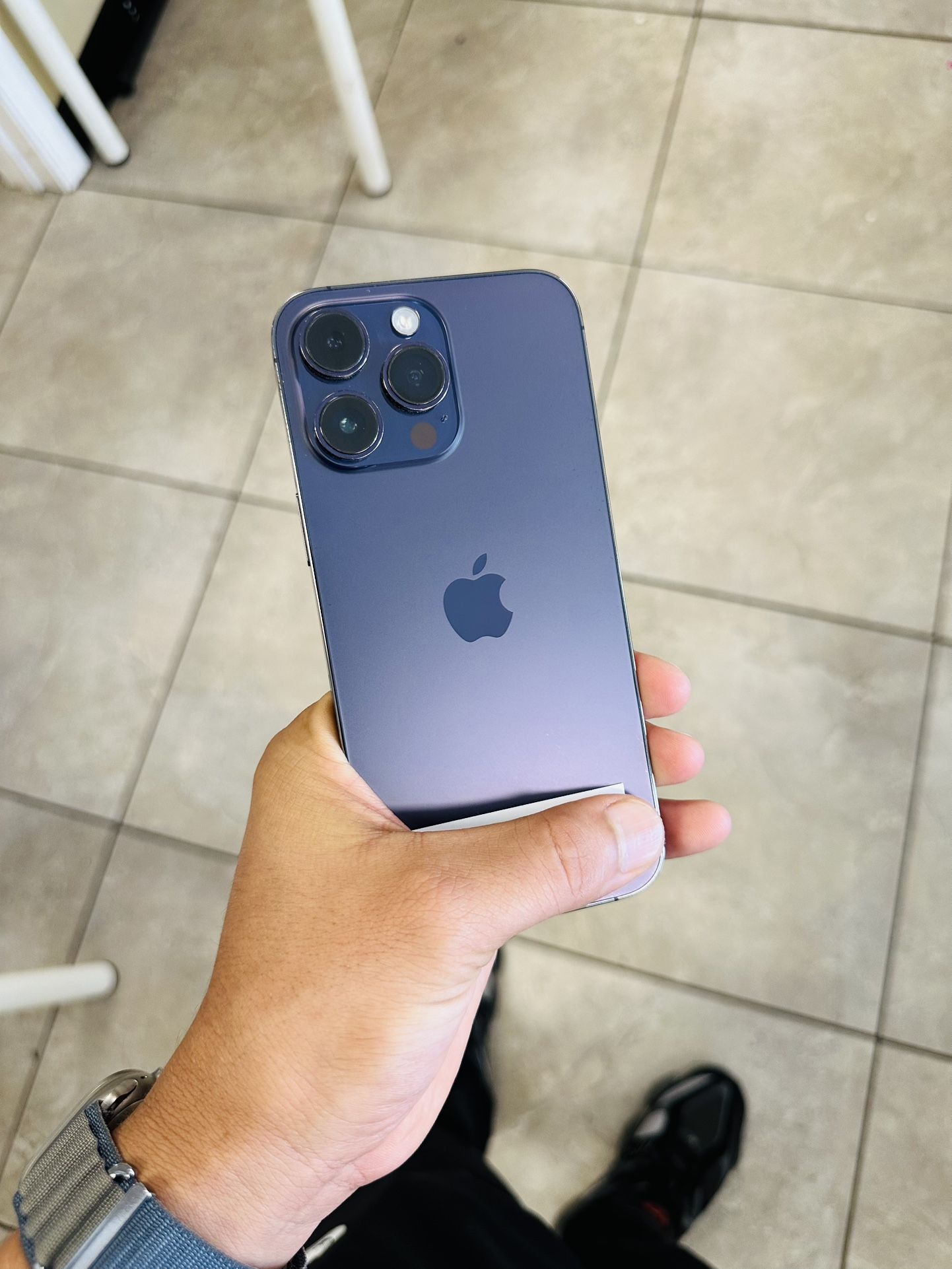 iPhone 14 Pro Max T-Mobile / Metro