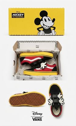 Vans Old Skool V Disney Mickey Mouse Shoes