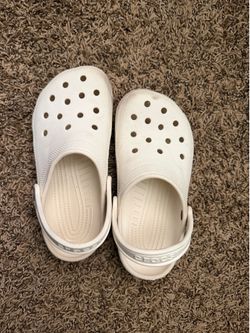 crocs
