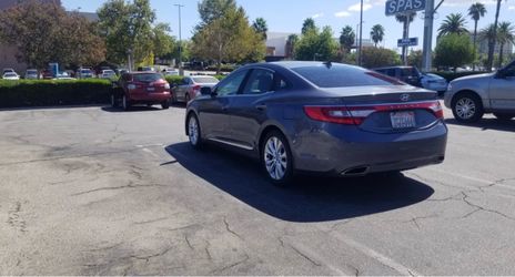 2013 Hyundai Azera Limited – Clean Title – 105,000 Miles