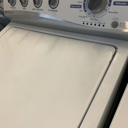  Gas Kenmore Washer and dryer set