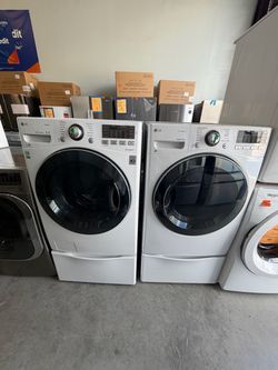 LG Front Load Washer and Dryer Set