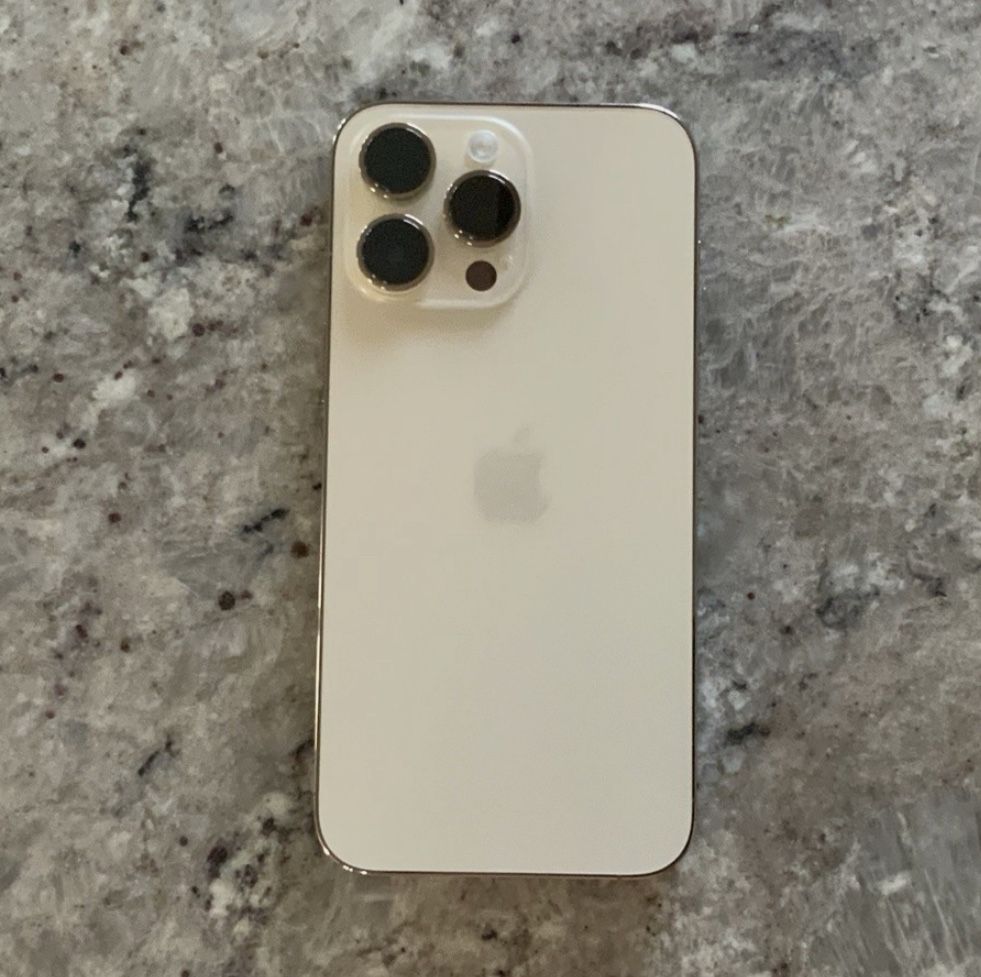 iPhone 14 Pro Max 128gb Gold - Unlocked - Like New - $529
