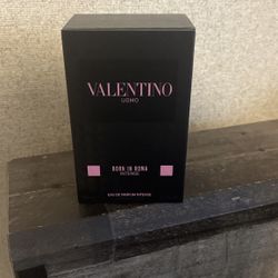 Valentino Born In Roma Uomo Colonge 