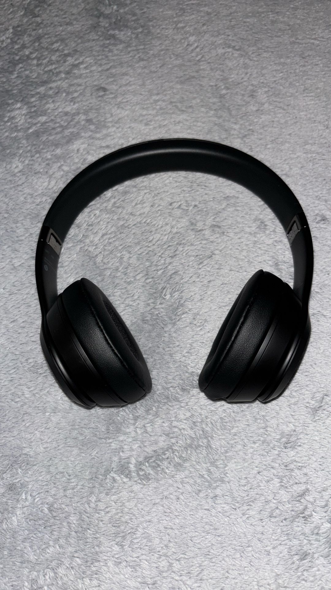 Beats Solo 4