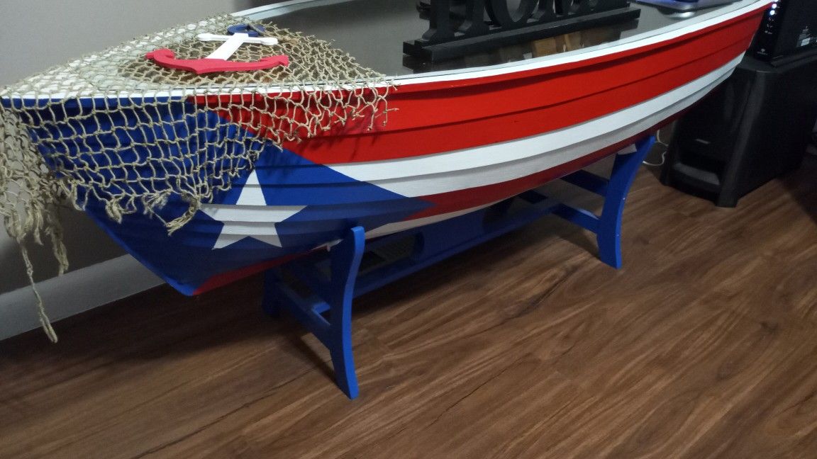 Photo BORICUA BOAT HAND MADE