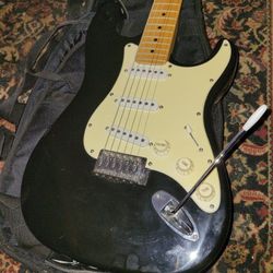 California Strat Style Electric Guitar