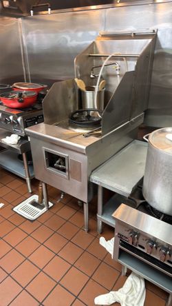Commercial stove