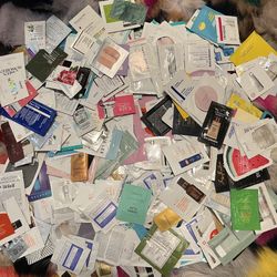 50 Random Beauty Sample Assortment