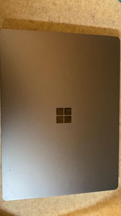 laptop (touchscreen)