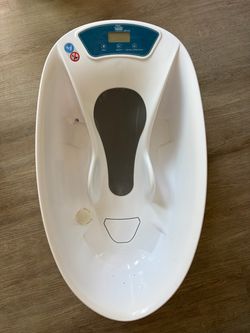 Aqua baby scale and bathtub