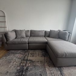 Modular Sectional Couch 