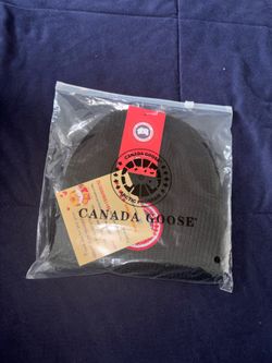 Black Canada Goose 1:1 beanie