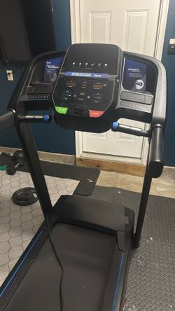 Free Treadmill (does NOT work)
