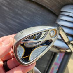 •Slice Killers• TaylorMade R7 Draw Iron Set + Hybrid & Wedge (All Regular Flex) ⛳🔥
