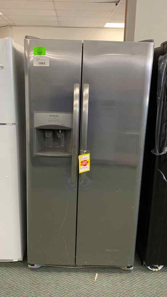 Brand new Frigidaire LFSS2312TF refrigerator SFT