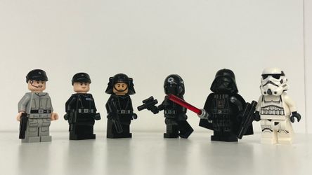 Lego Star Wars 75394, Minifigures only / no Cal Kestis