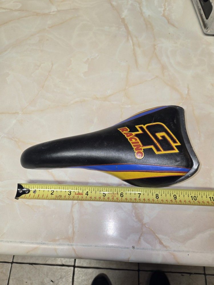 GT PRO SERIES SEAT