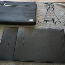 HP Leather Sleeves