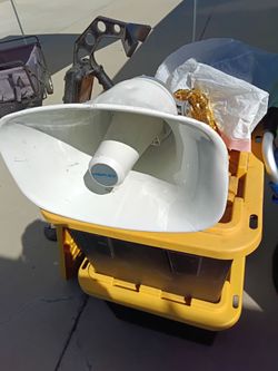 Visiplex White Horn Speaker Loudspeaker