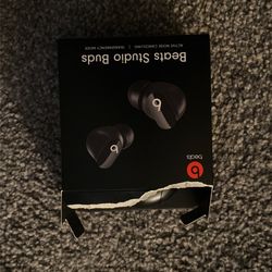 Beats Studio Buds