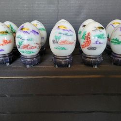 Lot Of 10 Vtg Hand-Painted Alabaster Marble Japanese Eggs With Gallery Stands