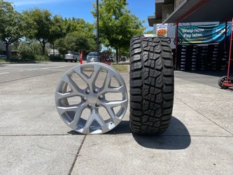 Chevy Tahoe 22 inch wheel Tires 39$ down payment only