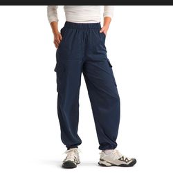 The North Face Women's Spring Peak Cargo Pants Navy Blue Size Medium NWT