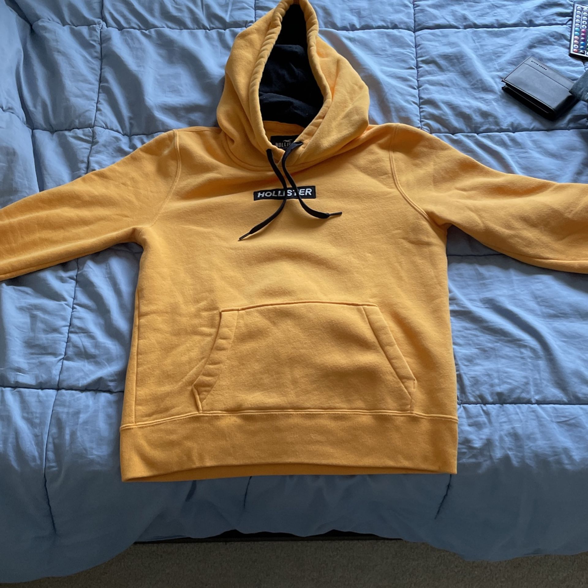 Hollister Hoodie XS