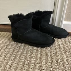 Women’s Winter Boots ~ Great Condition 