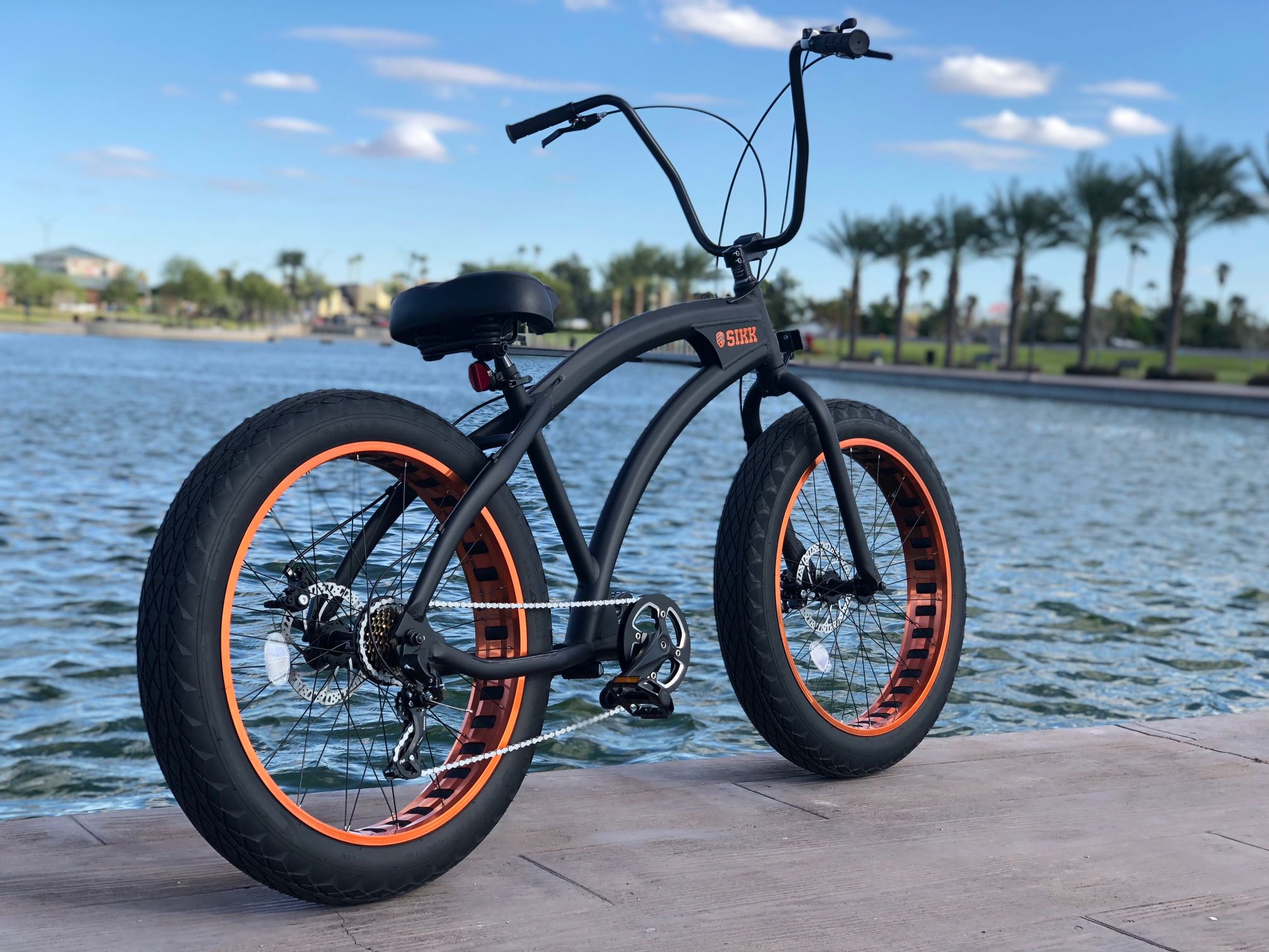 SIKK . COM Top Of The Line Aluminum UFO 7 Speed Fat Tire  Beach Cruiser Bicycles 